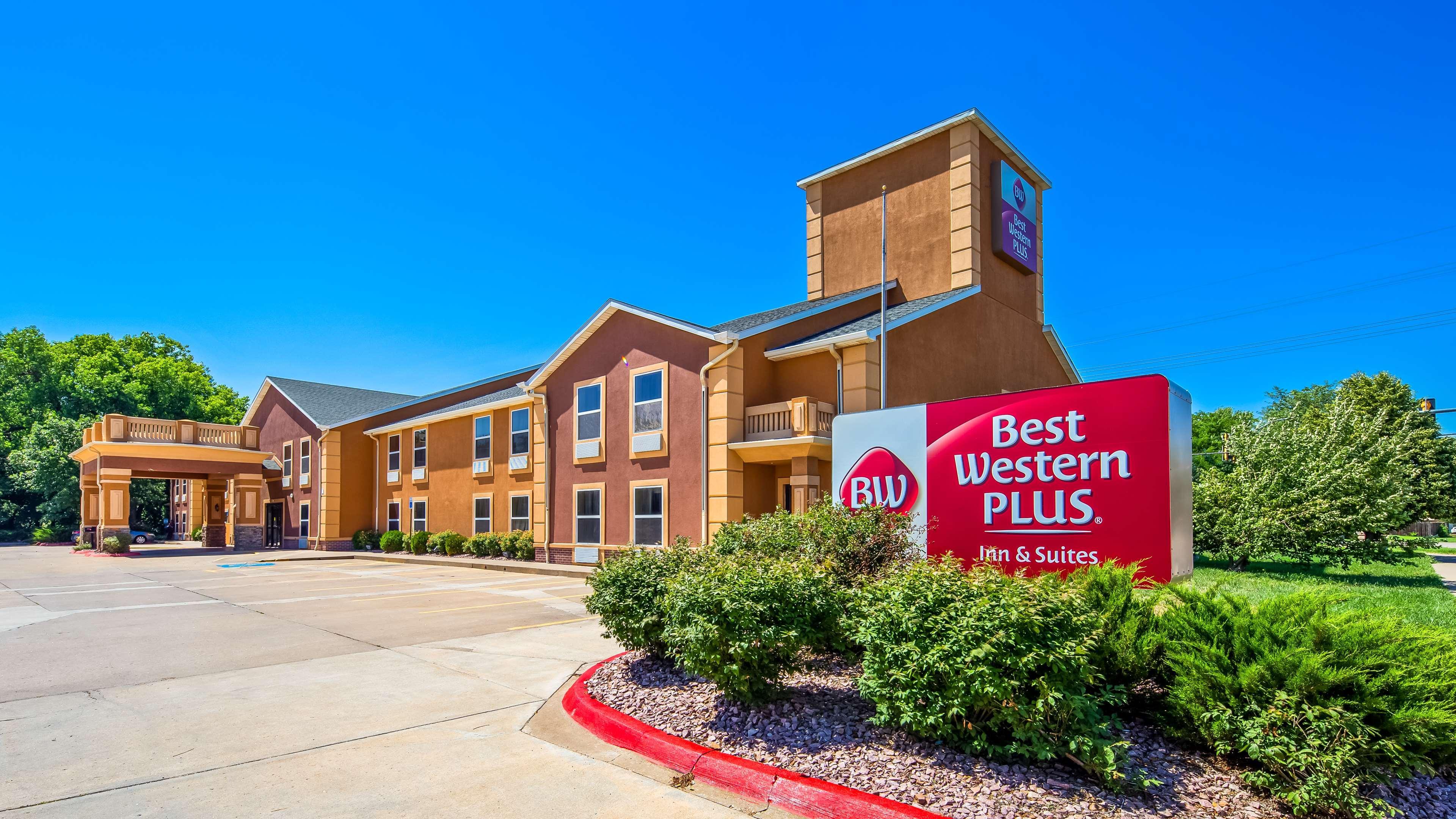 Best Western Plus Midwest Inn & Suites Salina Exteriör bild